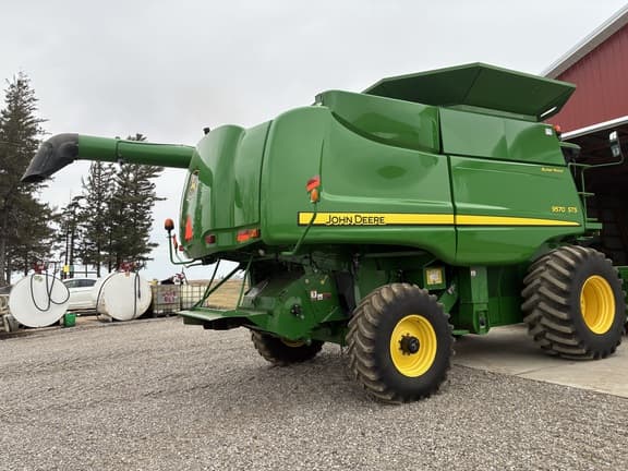 Image of John Deere 9570 STS equipment image 4
