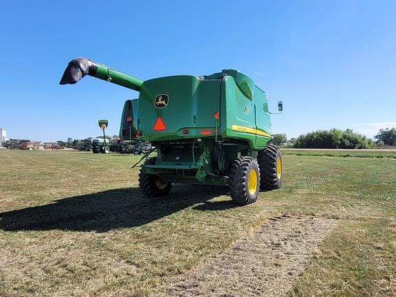 Image of John Deere 9570 STS equipment image 3