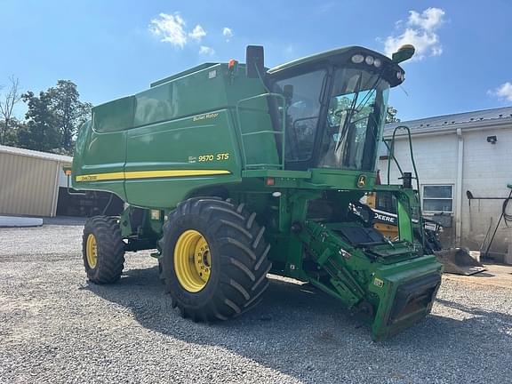 Image of John Deere 9570 STS equipment image 1