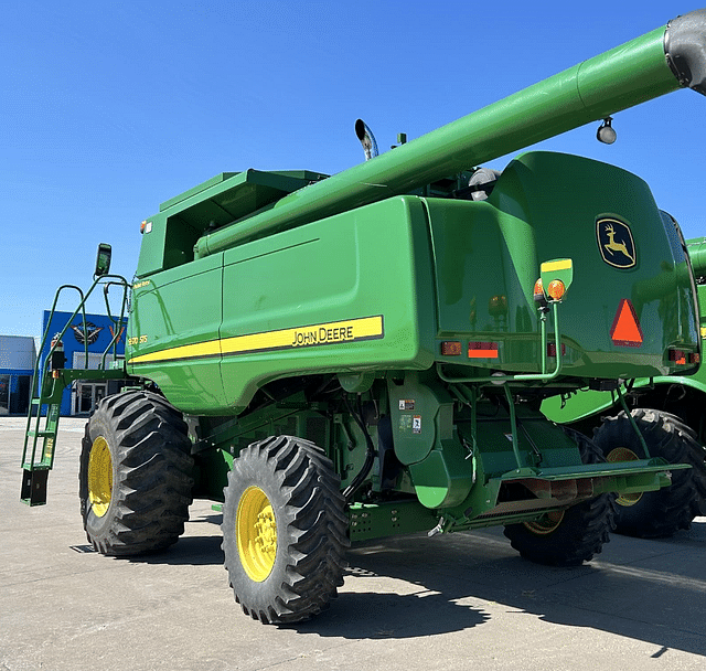 Image of John Deere 9570 STS equipment image 2