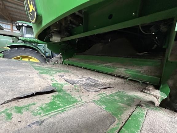 Image of John Deere 9670 STS equipment image 4