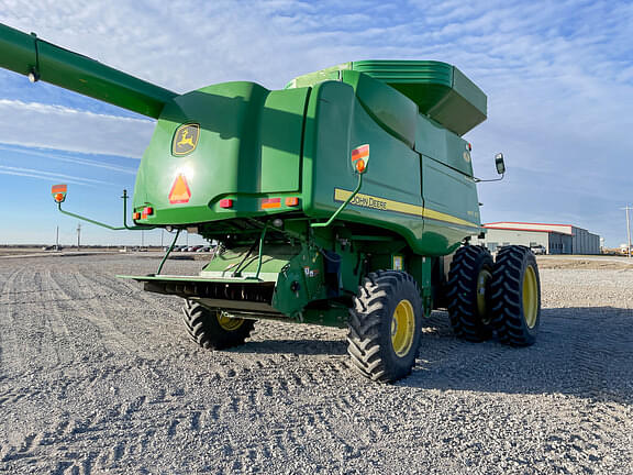 Image of John Deere 9670 STS equipment image 4