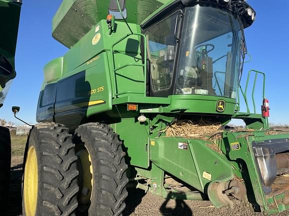 Image of John Deere 9670 STS equipment image 2