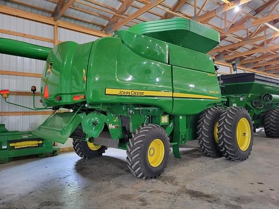 Image of John Deere 9670 STS equipment image 1