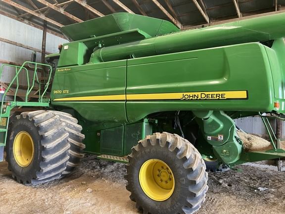 2010 John Deere 9670 STS Equipment Image0