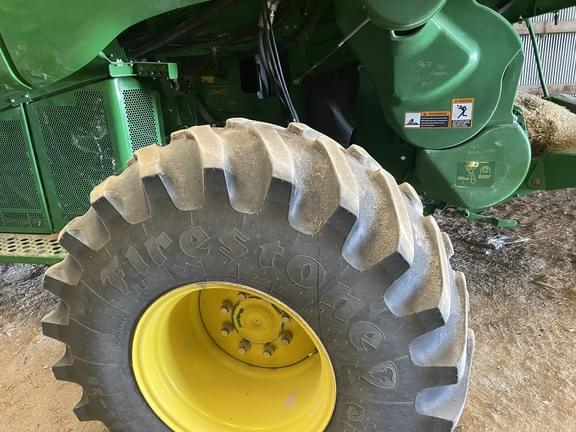 Image of John Deere 9670 STS equipment image 3