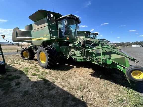 Image of John Deere 9670 STS equipment image 2