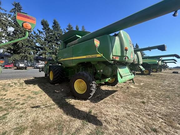 Image of John Deere 9670 STS equipment image 1