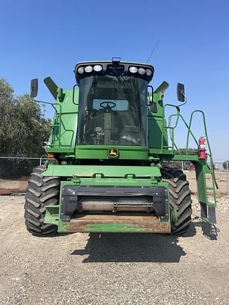 Image of John Deere 9670 STS equipment image 2