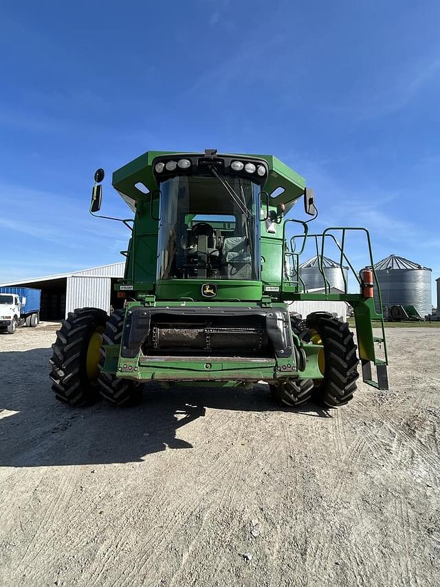 Image of John Deere 9670 STS equipment image 4