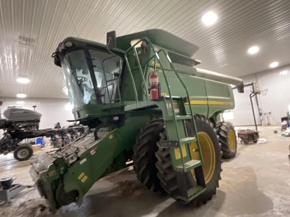 Image of John Deere 9670 STS equipment image 2