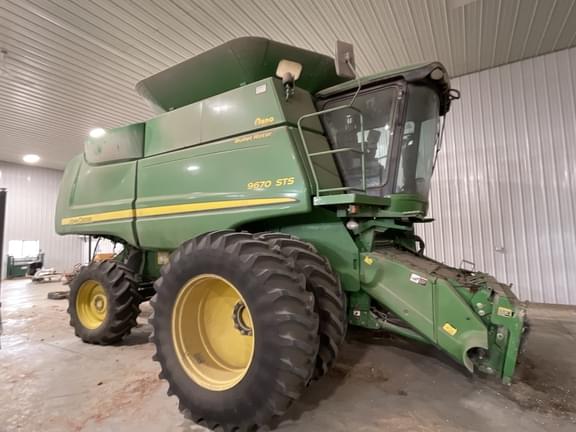 Image of John Deere 9670 STS Primary image