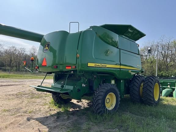 Image of John Deere 9670 STS equipment image 3