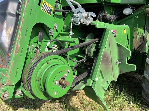 Image of John Deere 9670 STS equipment image 1
