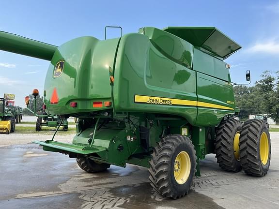 Image of John Deere 9670 STS equipment image 4