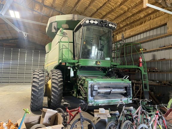 Image of John Deere 9670 STS equipment image 1