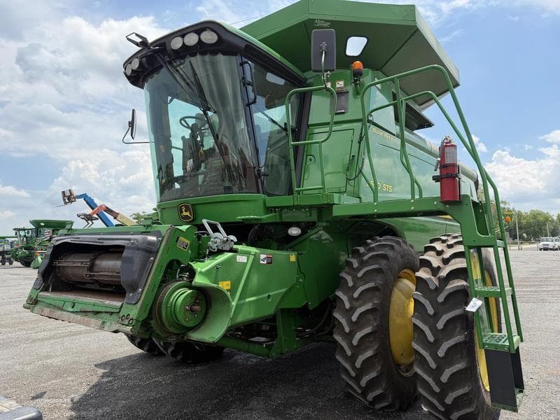 Image of John Deere 9670 STS Primary image