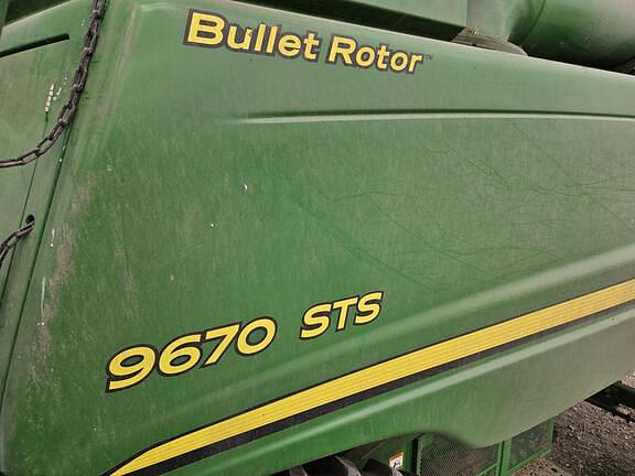 Image of John Deere 9670 STS equipment image 4
