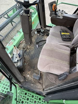 Image of John Deere 9670 STS equipment image 4