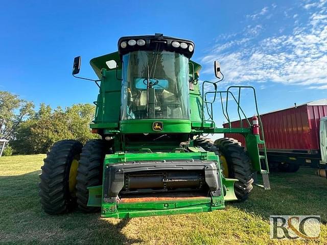 Image of John Deere 9670 STS equipment image 2