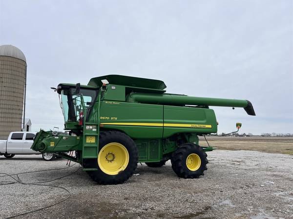 2010 John Deere 9670 STS Equipment Image0