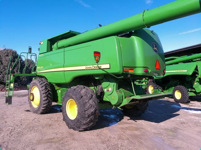 Image of John Deere 9670 STS equipment image 2