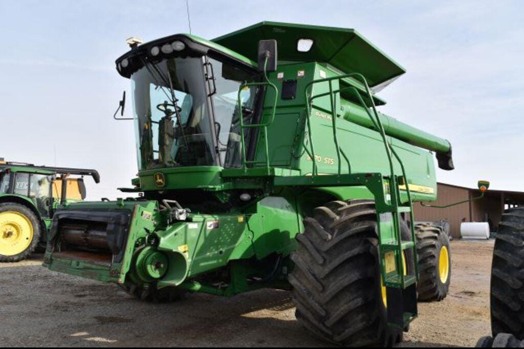 Main image John Deere 9770 STS