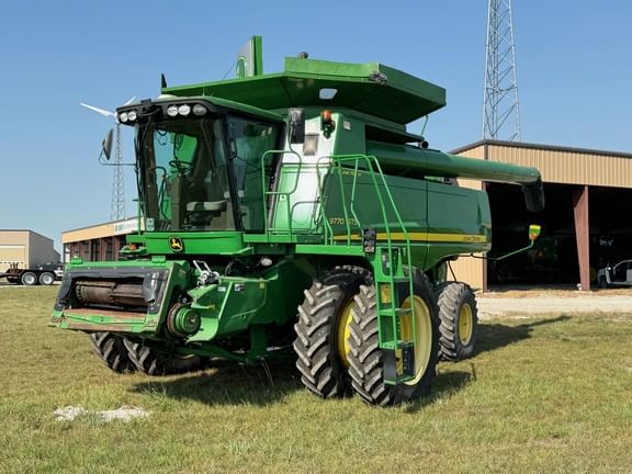 Main image John Deere 9770 STS