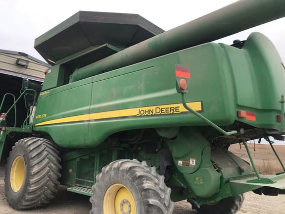 2010 John Deere 9770 STS Equipment Image0