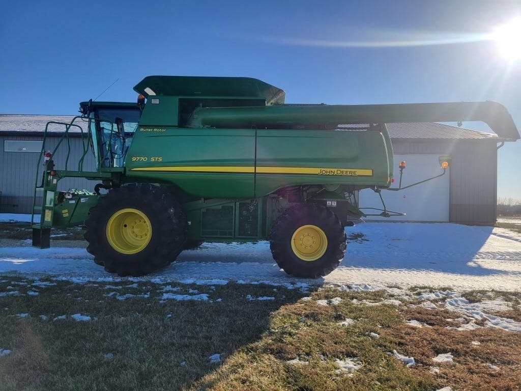 Image of John Deere 9770 STS Primary image