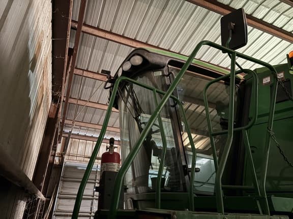 Image of John Deere 9770 STS equipment image 3