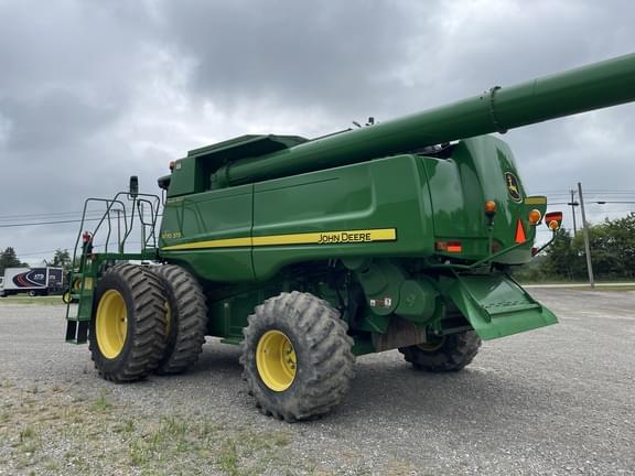Image of John Deere 9770 STS equipment image 4