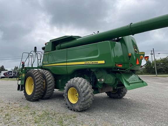 Image of John Deere 9770 STS equipment image 4