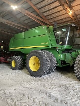 Main image John Deere 9770 STS