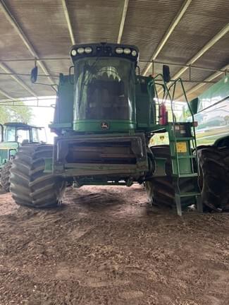 Image of John Deere 9770 STS equipment image 3