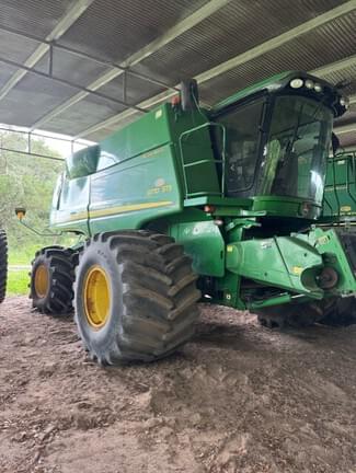 Image of John Deere 9770 STS equipment image 1