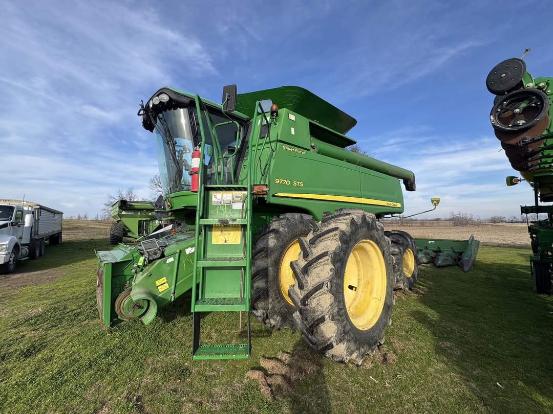 Image of John Deere 9770 STS Primary image