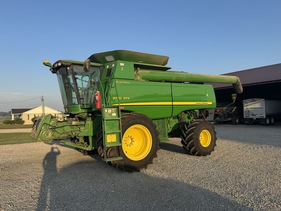 2010 John Deere 9770 STS Equipment Image0