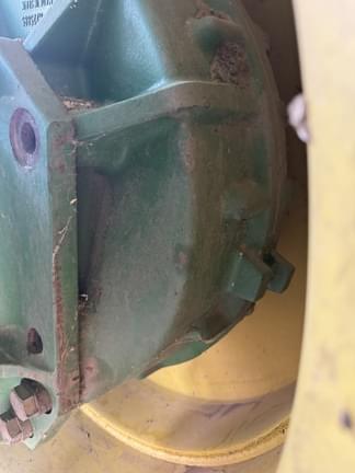 Image of John Deere 9770 STS equipment image 4