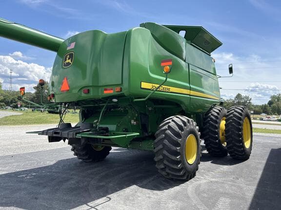 Image of John Deere 9770 STS equipment image 3