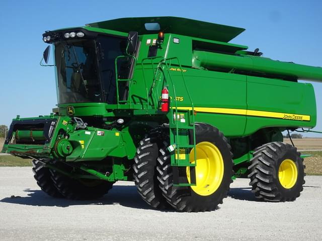 Image of John Deere 9770 STS equipment image 3