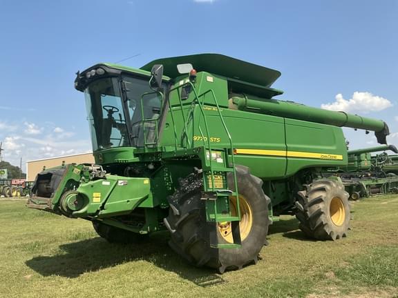 Image of John Deere 9770 STS Primary image