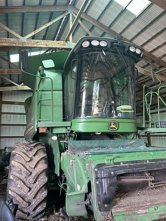 Image of John Deere 9770 STS equipment image 4