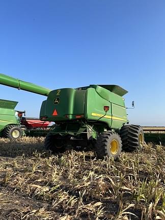 Main image John Deere 9770 STS 3