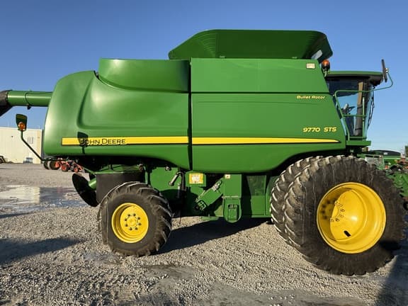 Image of John Deere 9770 STS Primary image