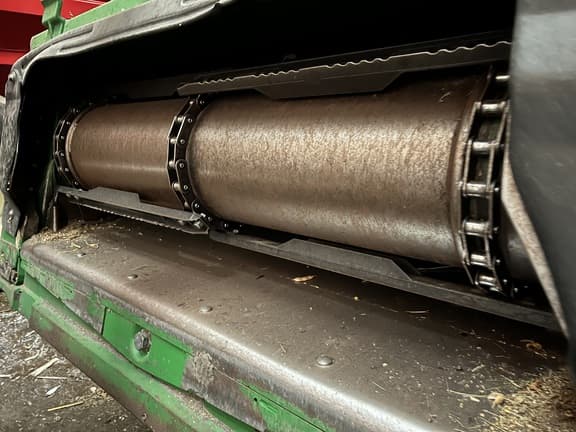 Image of John Deere 9770 STS equipment image 4