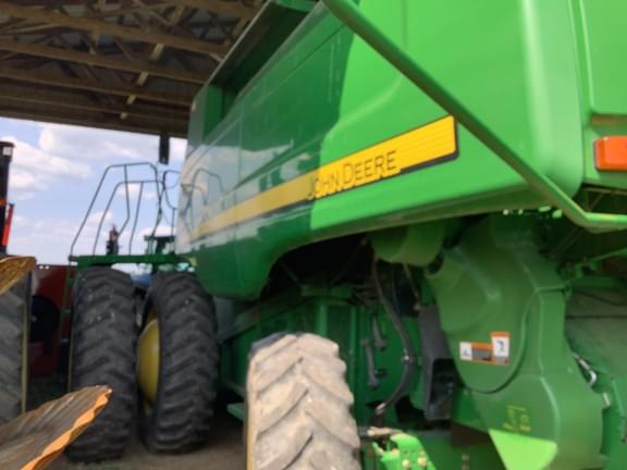 Image of John Deere 9770 STS equipment image 4