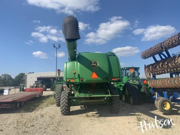 Image of John Deere 9770 STS equipment image 4