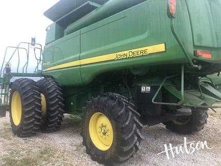 Image of John Deere 9770 STS equipment image 2