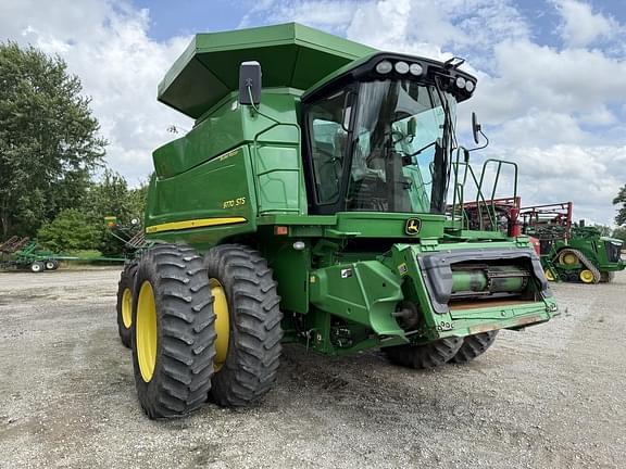 Image of John Deere 9770 STS equipment image 2